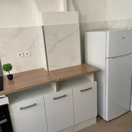 Apartment Joli 2 Pieces Proche Gare St Charles